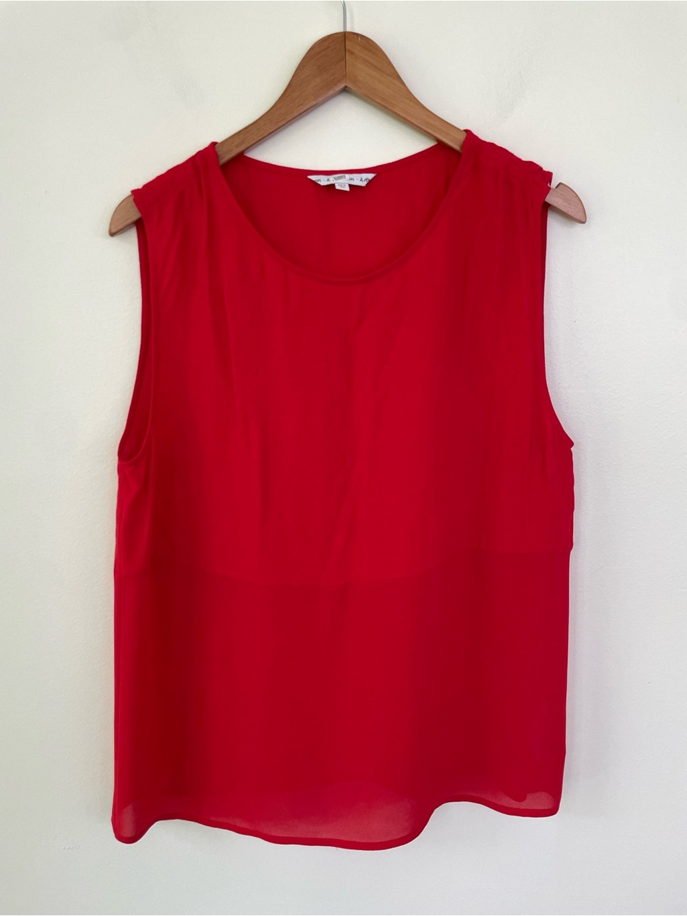& Other Stories Mixed Media Sleeveless Snap Shoulder Blouse US 12 Cherry Red